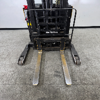 Caterpillar Standing Forklift image 2